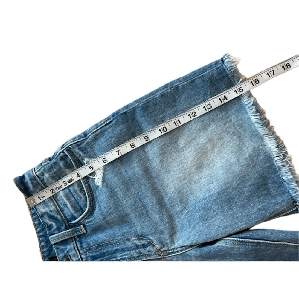 Joe’s Jeans Lara raw hem distressed high waist Indiana wash denim shorts size 26